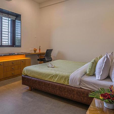 StayVista at Le Bon Horizon Nashik Extérieur photo